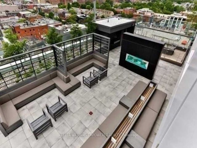 3301 - 318 Richmond St W