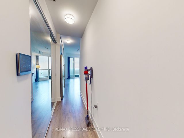 3418 - 585 Bloor St E