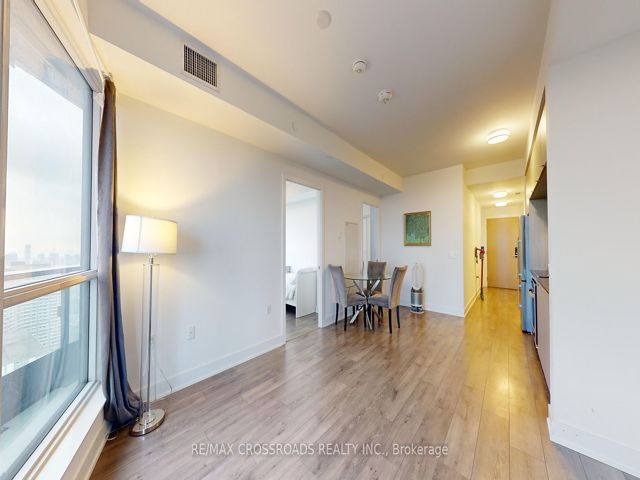 3418 - 585 Bloor St E