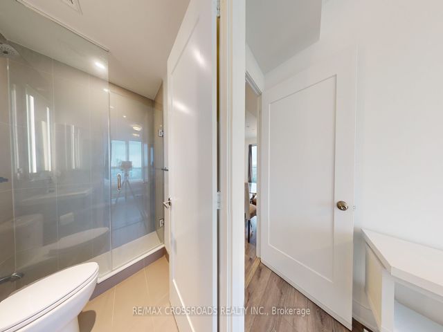 3418 - 585 Bloor St E