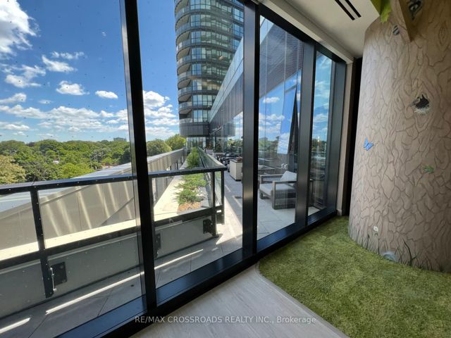 3418 - 585 Bloor St E
