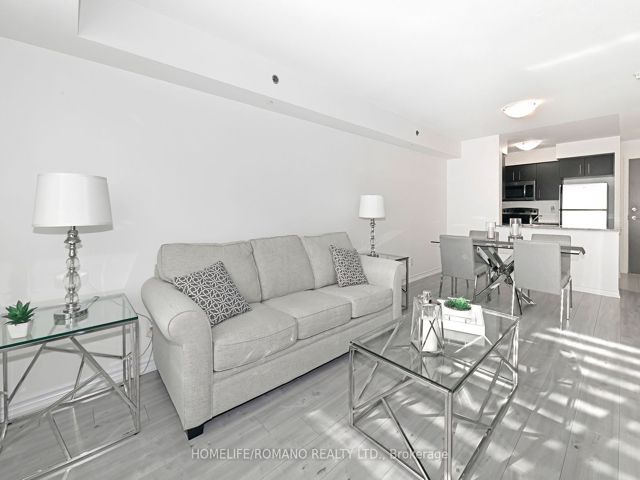 427 - 35 Saranac Blvd