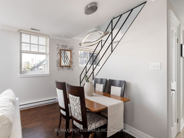 203 - 195 Poplar Plains Rd