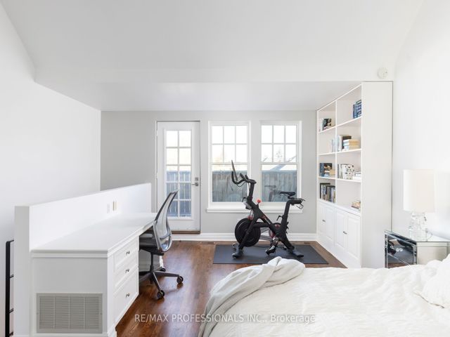 203 - 195 Poplar Plains Rd