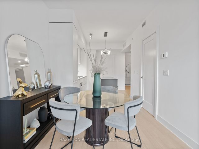 302 - 128 Pears Ave