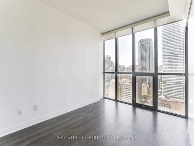 2307 - 110 Charles St E