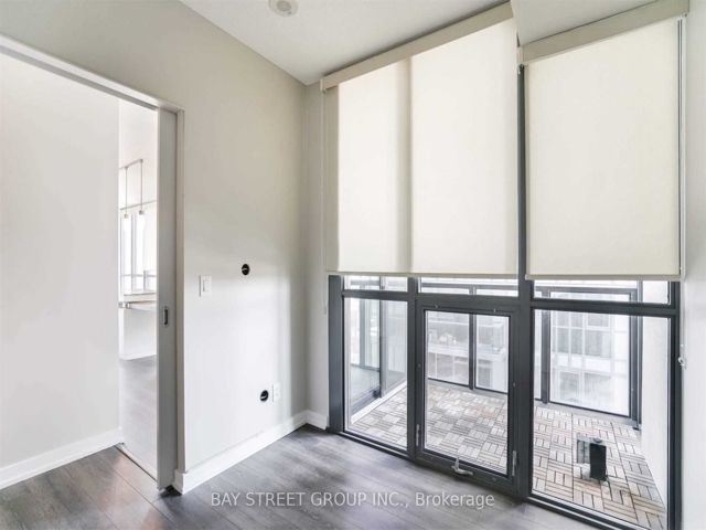 2307 - 110 Charles St E