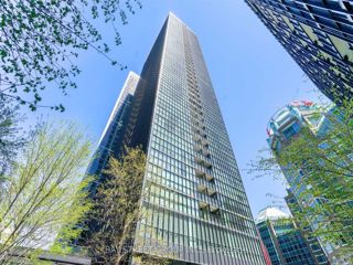 2307 - 110 Charles St E