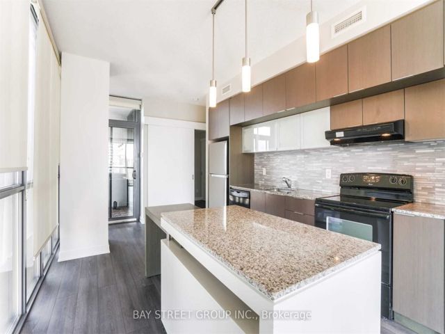 2307 - 110 Charles St E