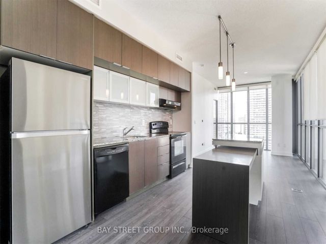 2307 - 110 Charles St E