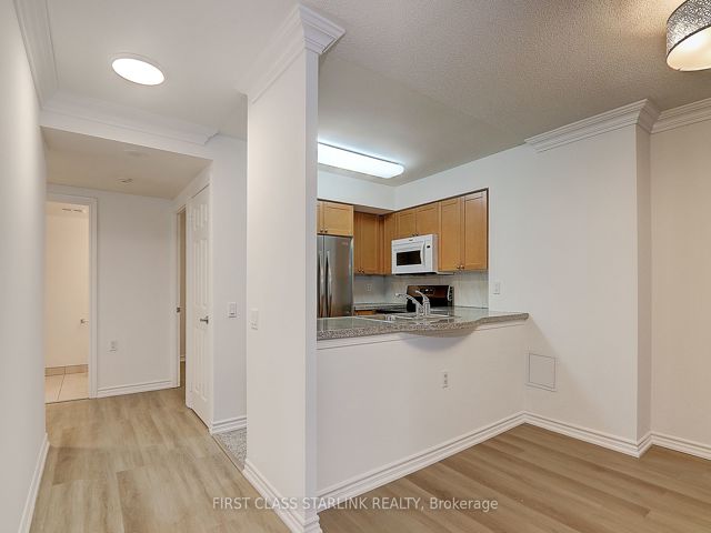 302 - 388 Bloor St E