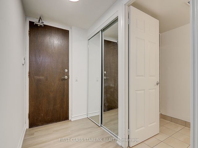 302 - 388 Bloor St E