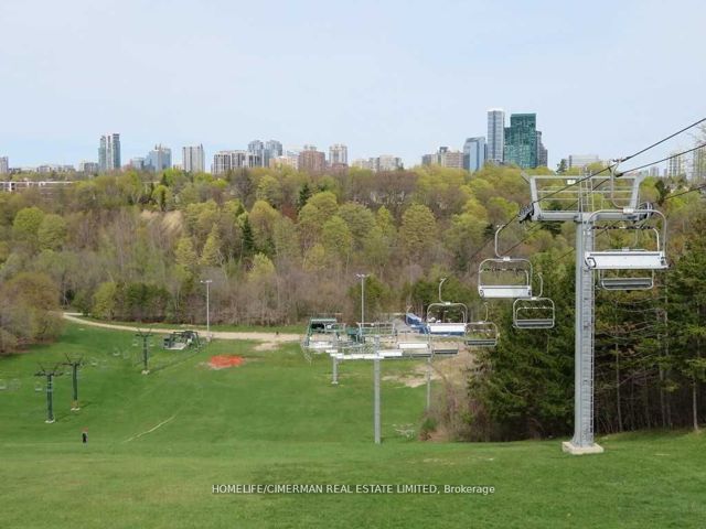 508 - 4200 Bathurst St
