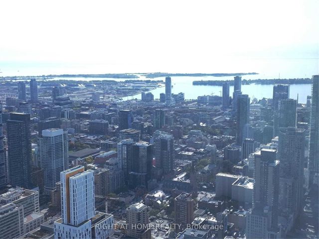 7405 - 388 Yonge St