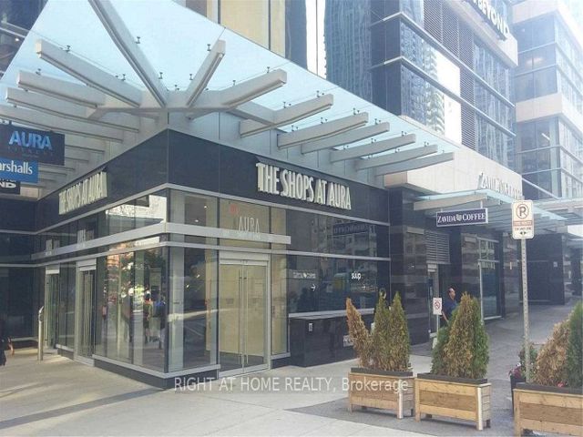 7405 - 388 Yonge St