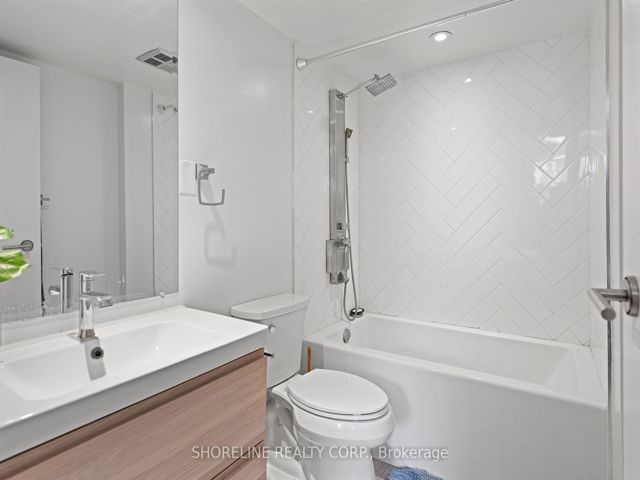 525 - 77 Maitland Pl