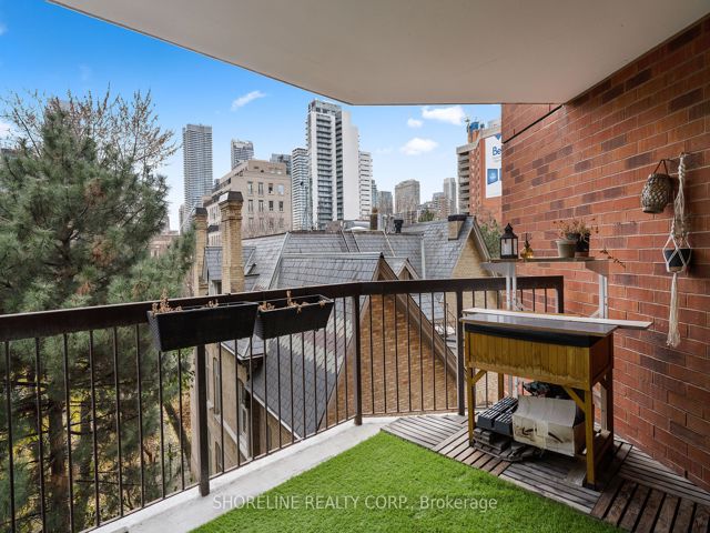 525 - 77 Maitland Pl