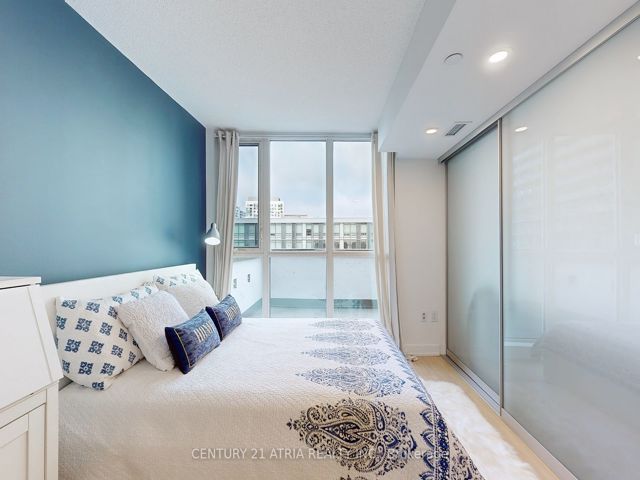 810 - 85 Queens Wharf Rd