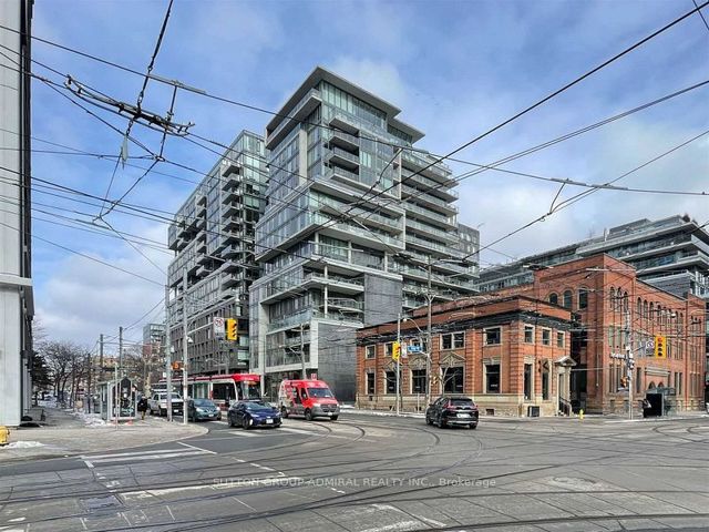 1206 - 95 Bathurst St