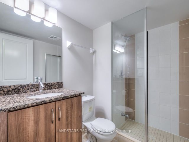 Th11 - 5168 Yonge St