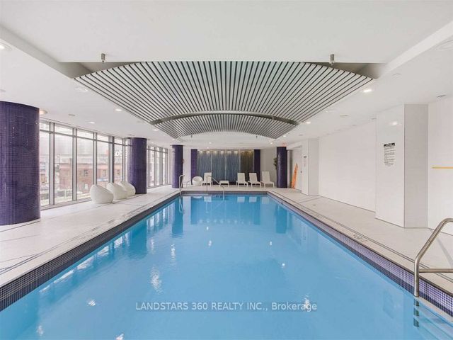 Th11 - 5168 Yonge St