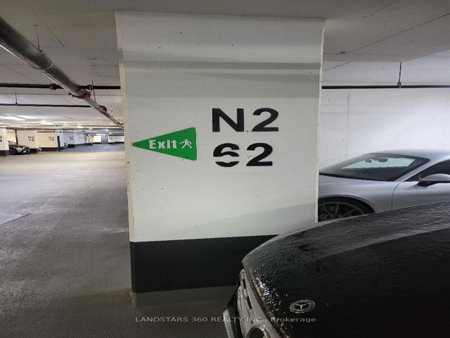 Th11 - 5168 Yonge St