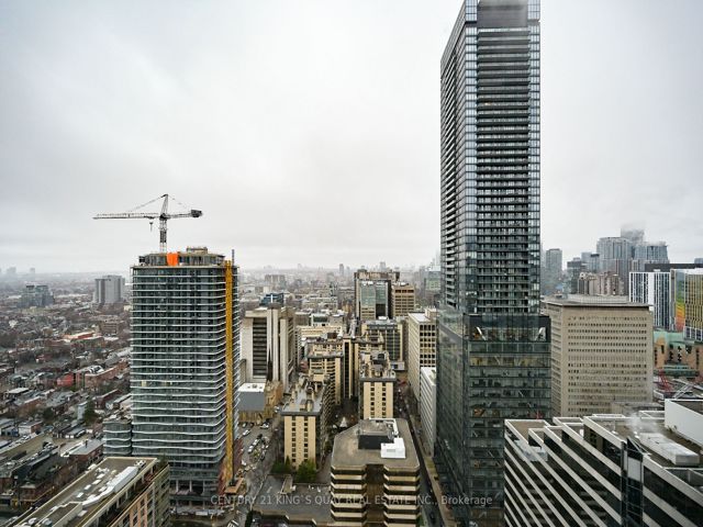 3410 - 238 Simcoe St