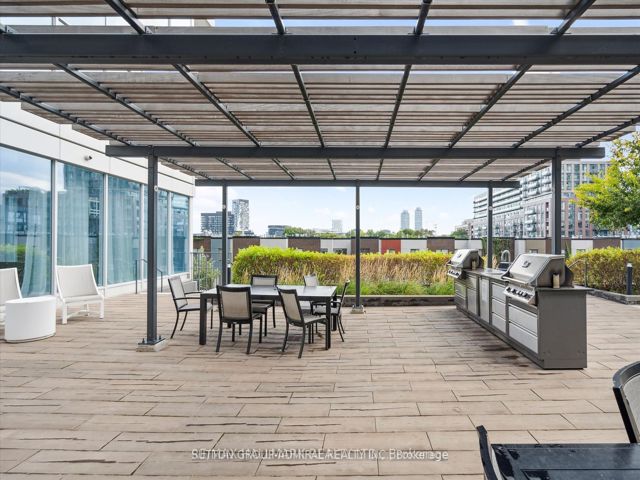 2307 - 20 Tubman Ave E