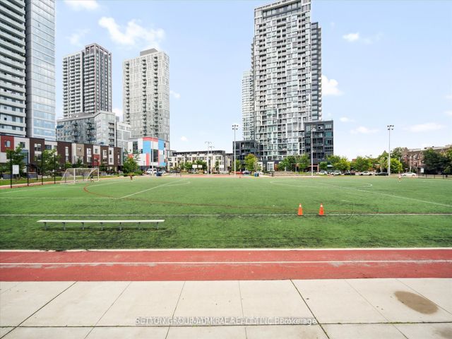 2307 - 20 Tubman Ave E