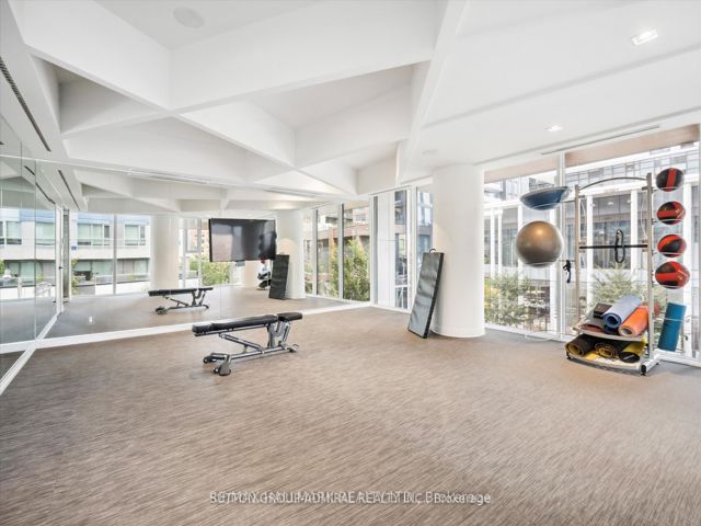 2307 - 20 Tubman Ave E