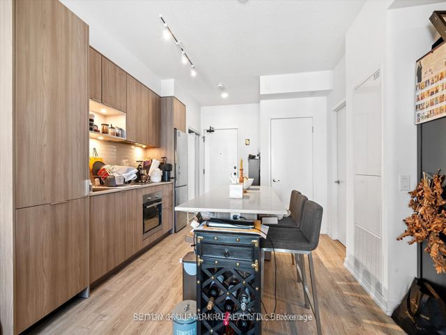 2307 - 20 Tubman Ave E