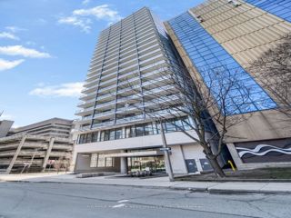 605 - 210 Simcoe St