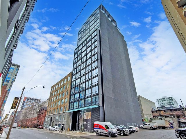 1307 - 458 Richmond St W