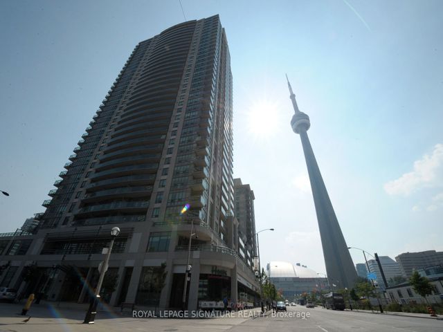 509 - 30 Grand Trunk Cres