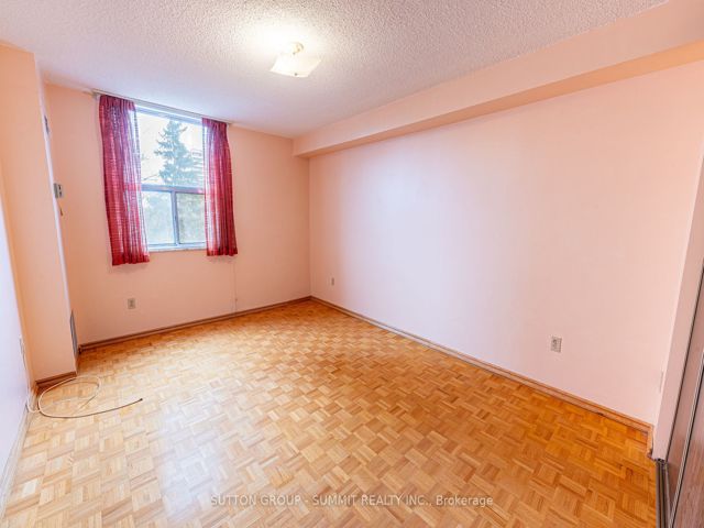 506 - 205 Hilda Ave