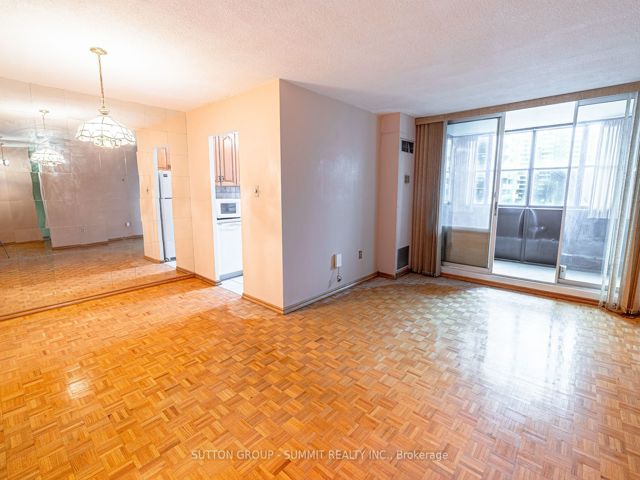 506 - 205 Hilda Ave