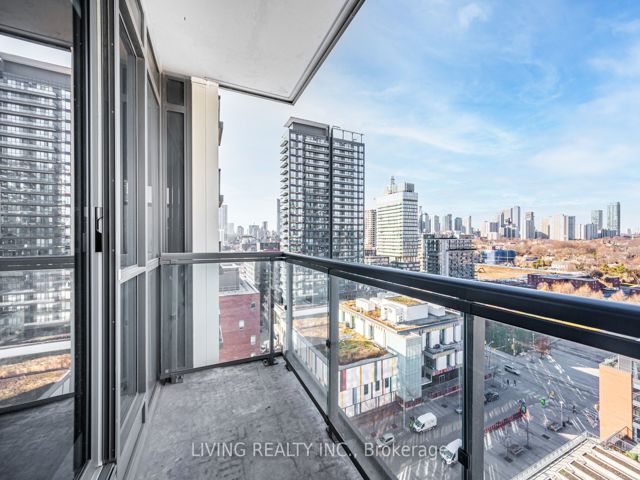 1410 - 55 Regent Park Blvd