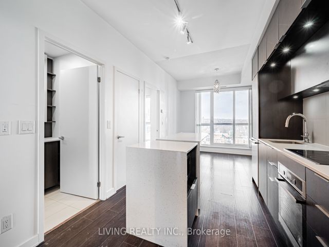 1410 - 55 Regent Park Blvd