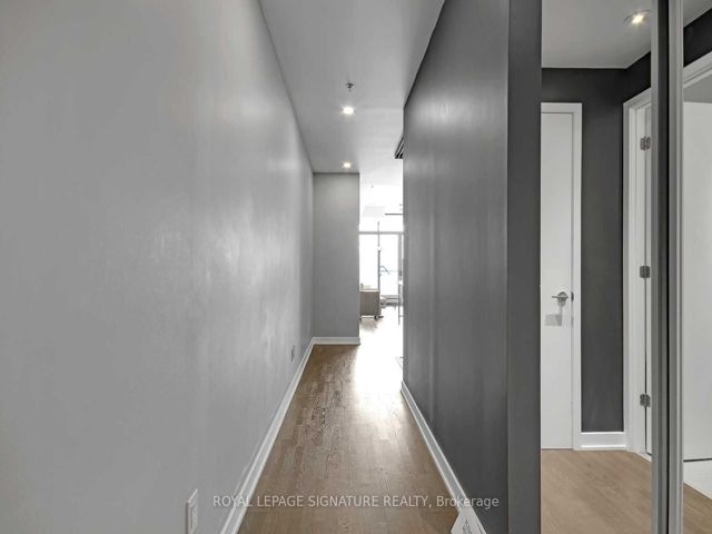 1011 - 8 Dovercourt Rd