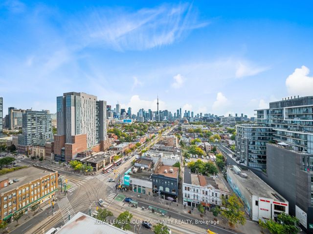 1205 - 484 Spadina Ave