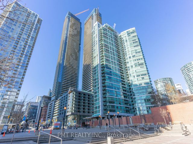 3501 - 81 Navy Wharf Crt