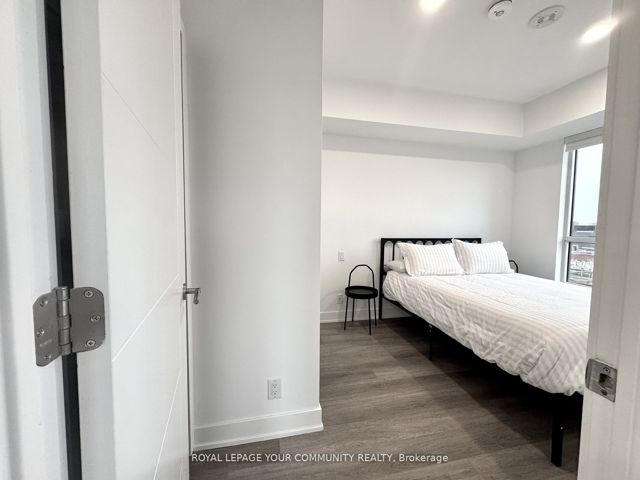 405 - 484 Spadina Ave