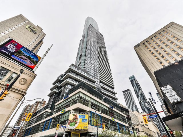 2203 - 386 Yonge St