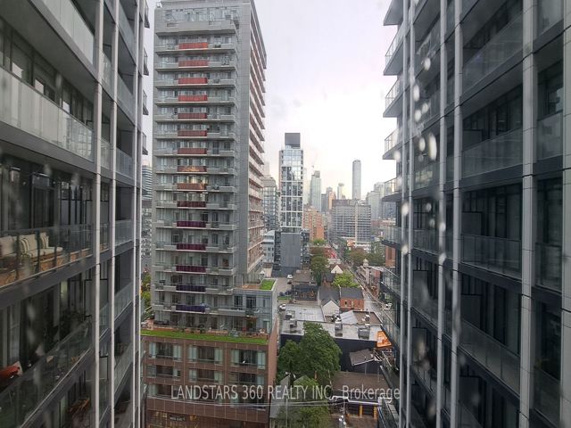 1118 - 50 Power St