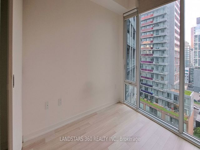 1118 - 50 Power St
