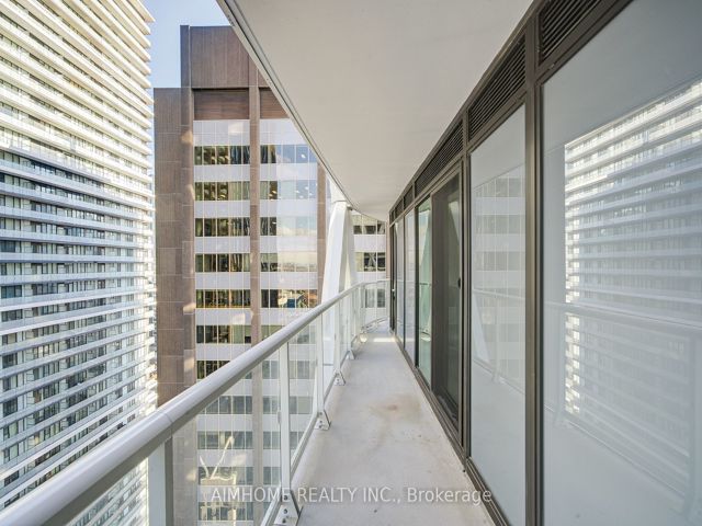 2412 - 230 Simcoe St