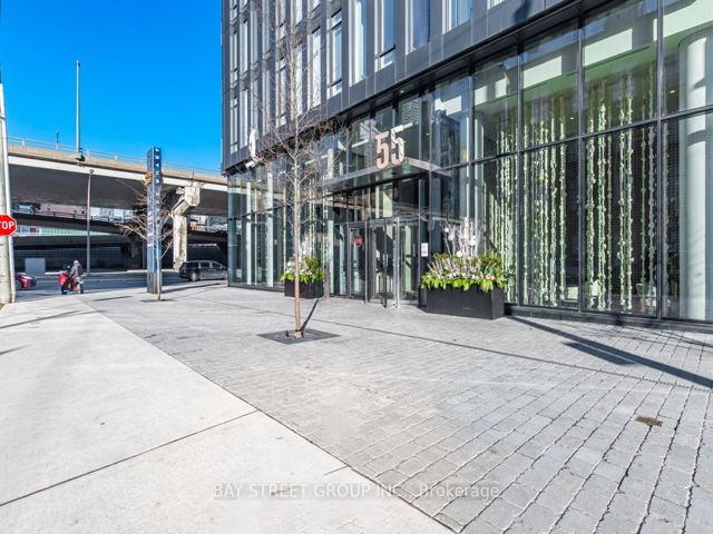 3202 - 55 Cooper St