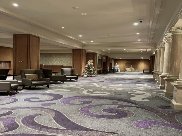 417 - 22 Leader Lane