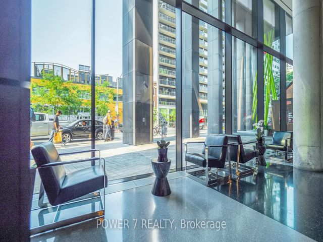 3111 - 125 Peter St