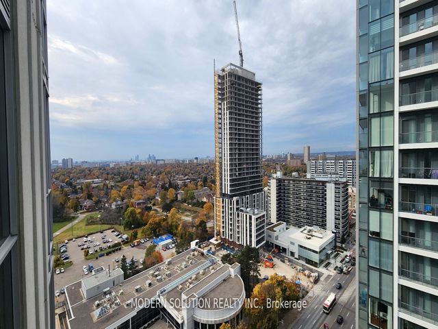 2310 - 5793 Yonge St